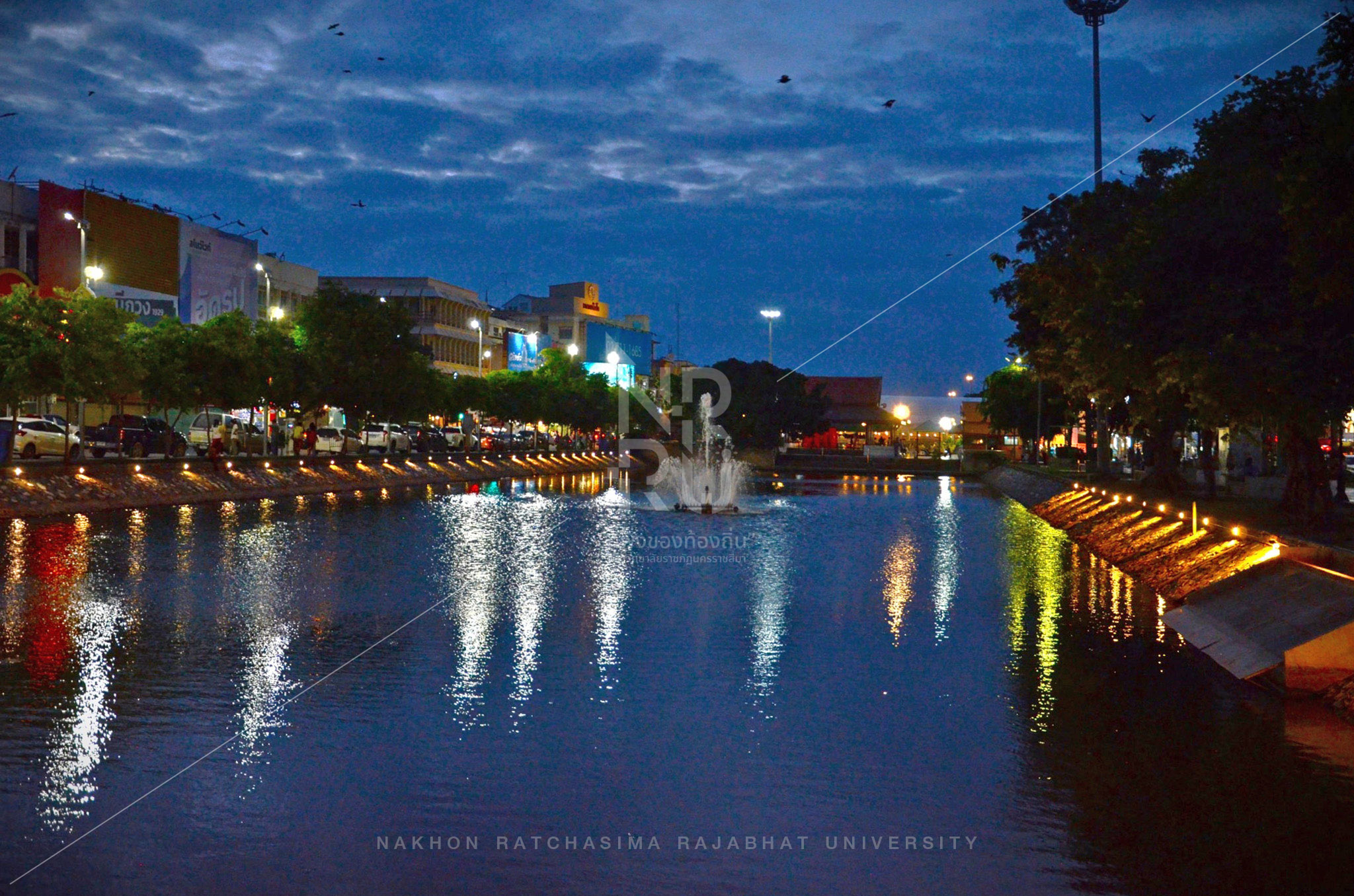 Thao Suranari Square  (6)