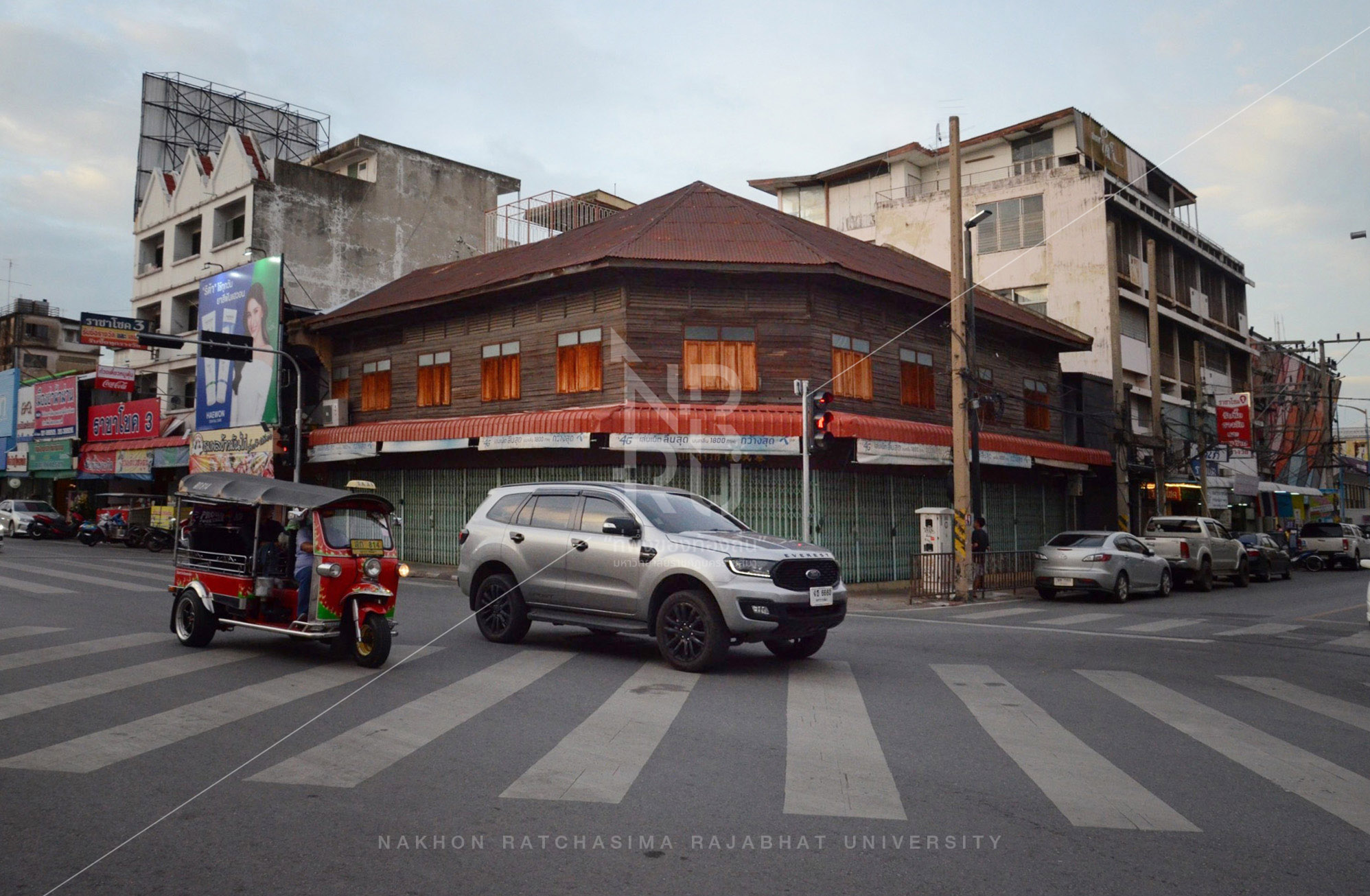 Chom Phon Road in Mueang District (1)