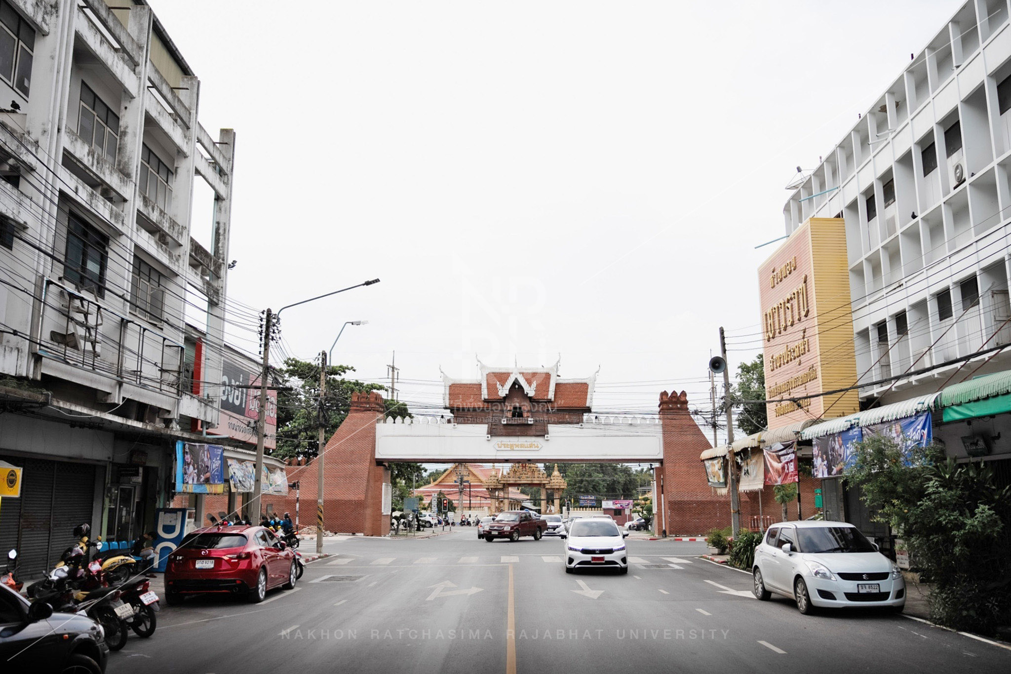 Old City Gate in Mueang District (1)