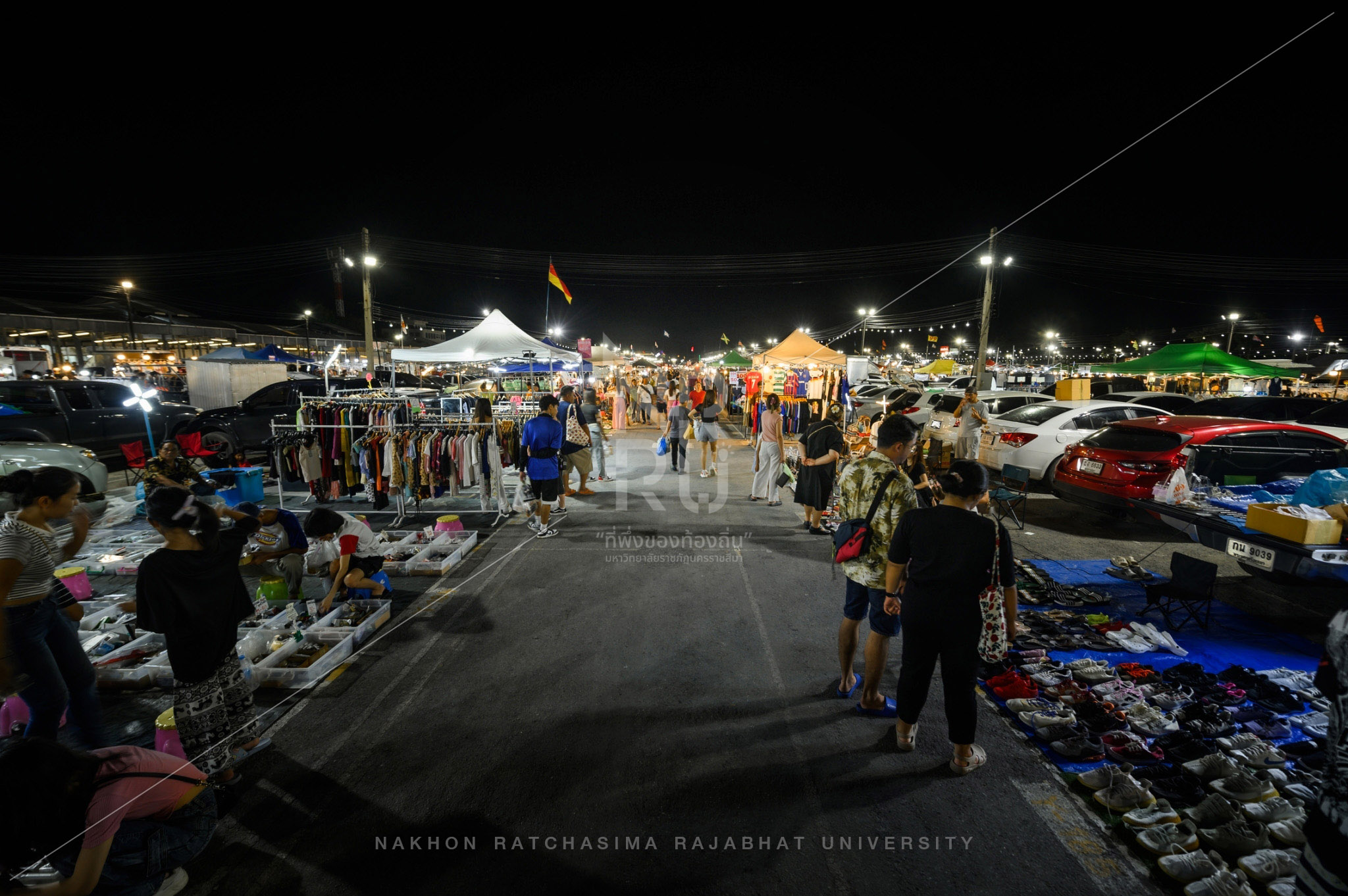 Save-One Market in Mueang District (3)