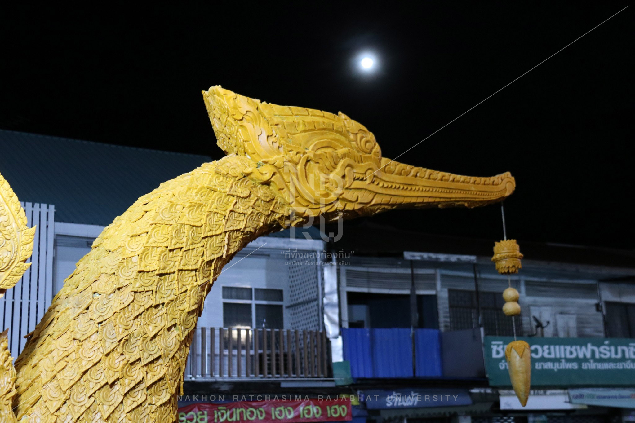 Korat Candle Festival in Mueang District (2)