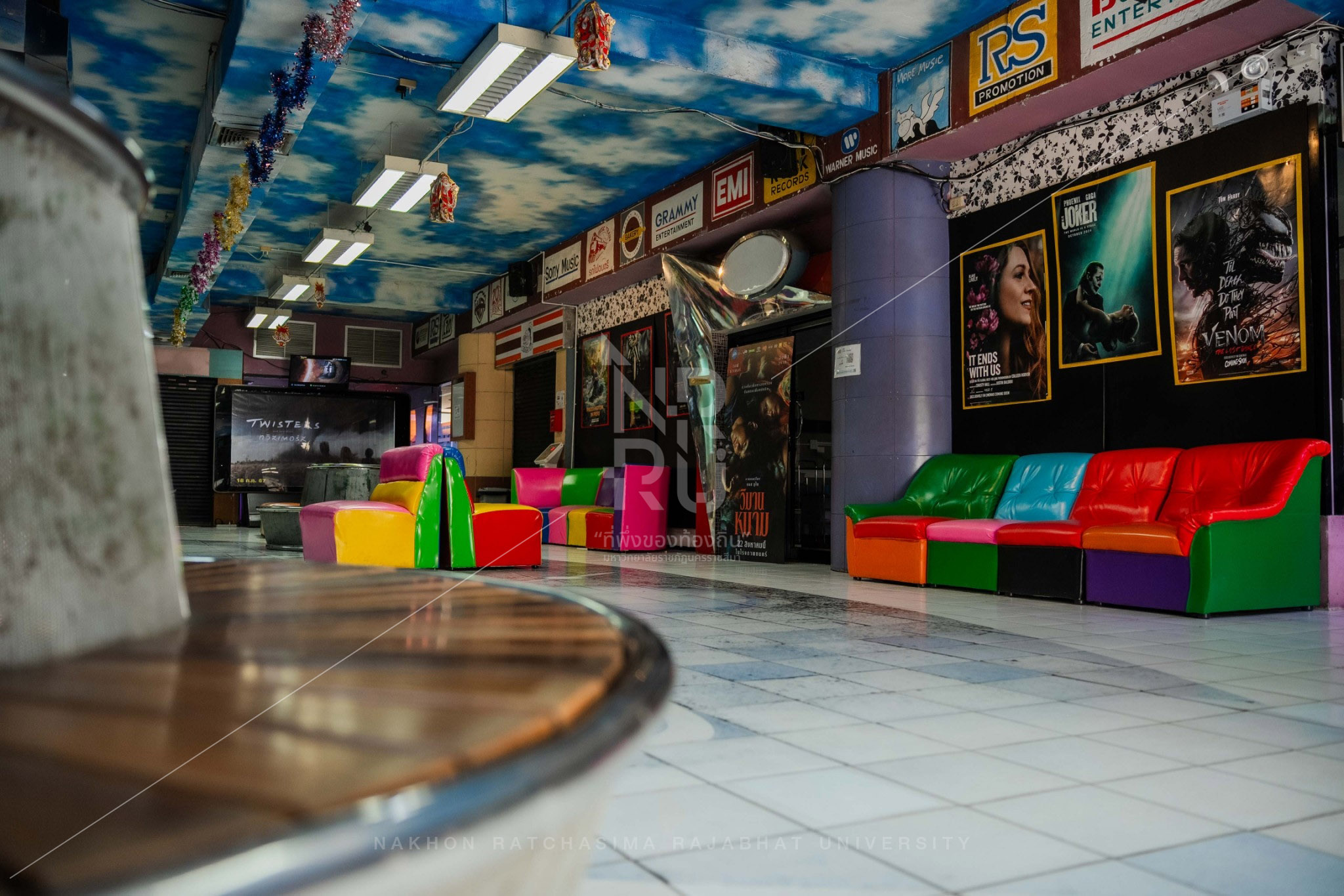 Five Star Cinema in Mueang District (12)