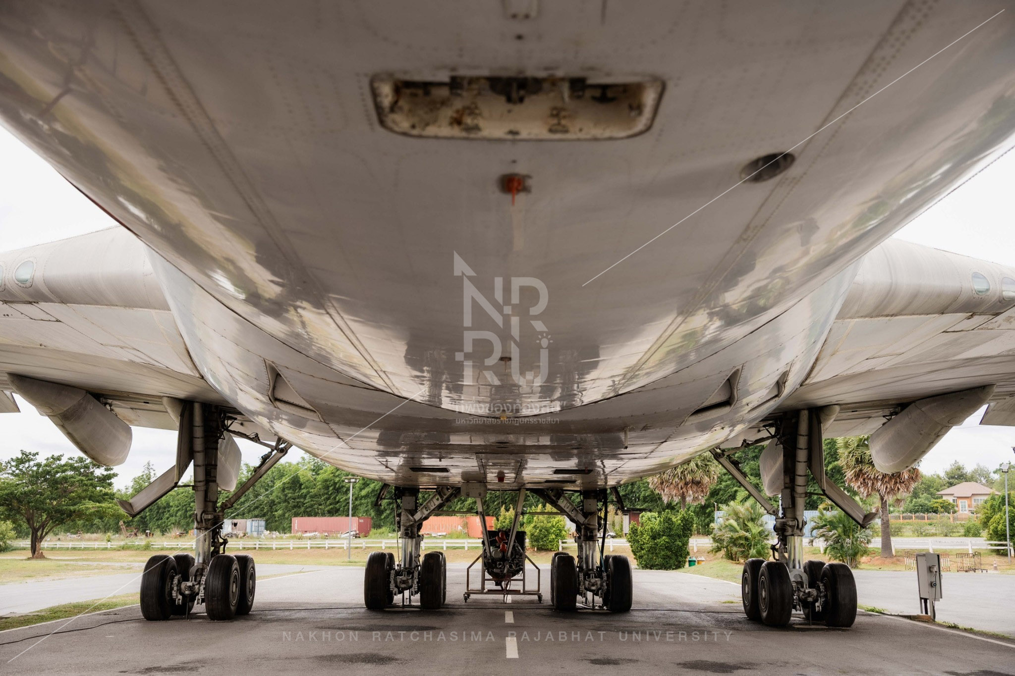 Airplane in Mueang District (2)