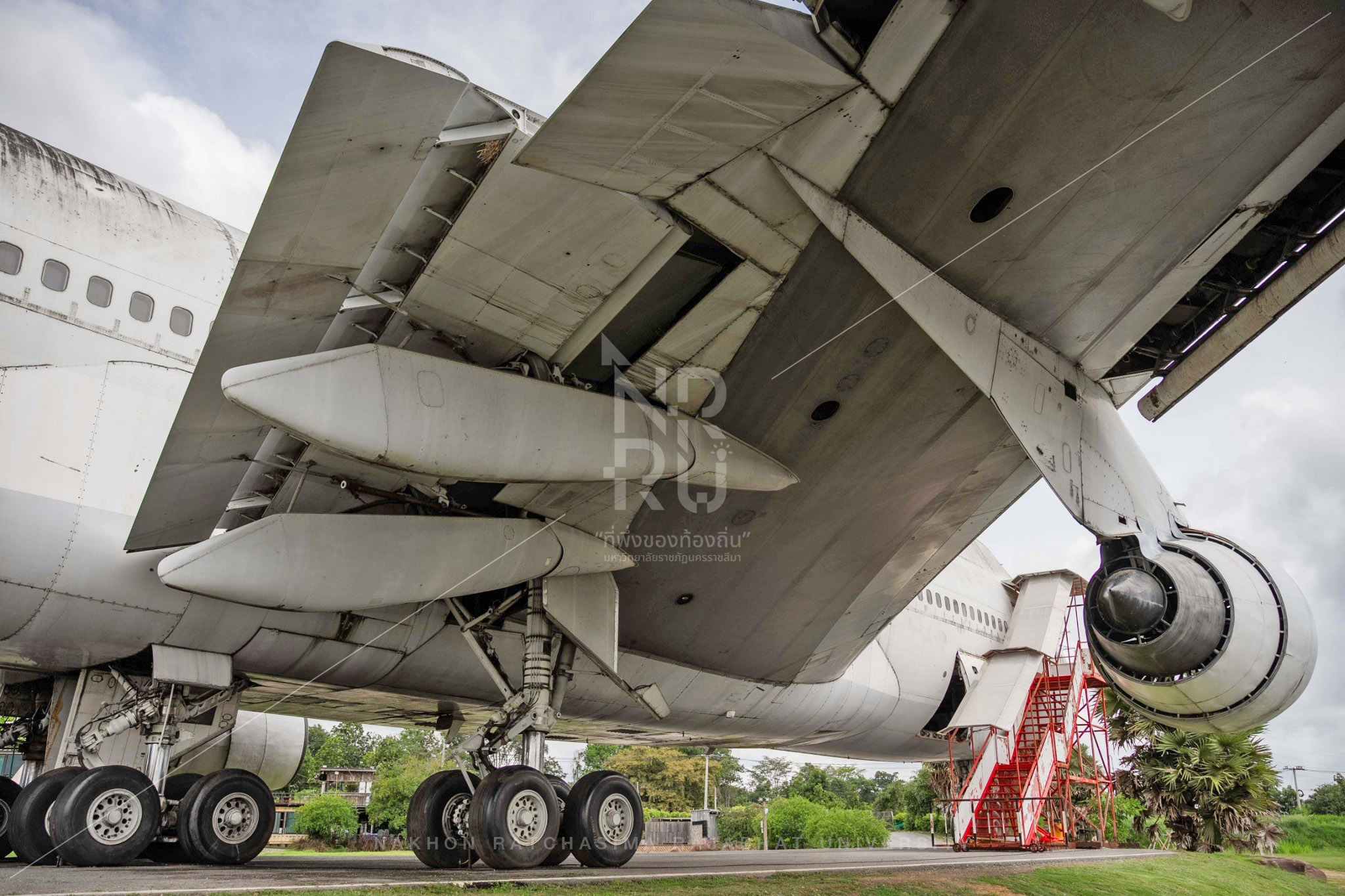 Airplane in Mueang District (5)