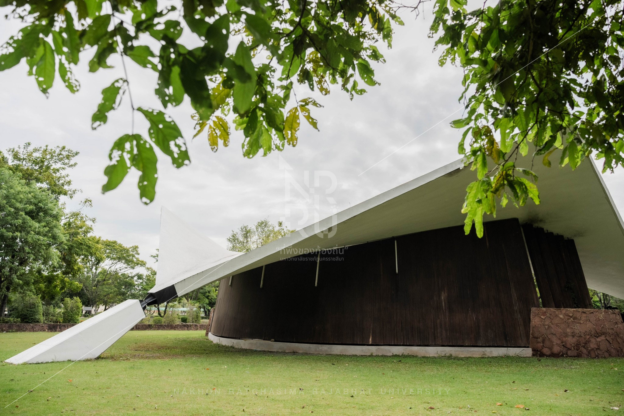 Rajamangala University of Technology Isan (RMUTI) (9)