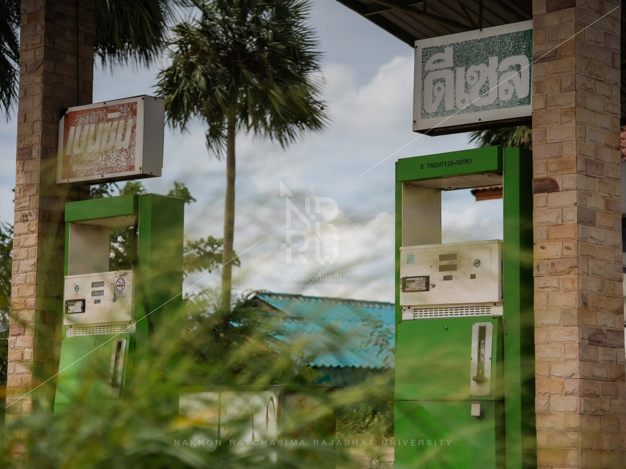 Abandoned Gas Station in Nong Bua Sala (9)