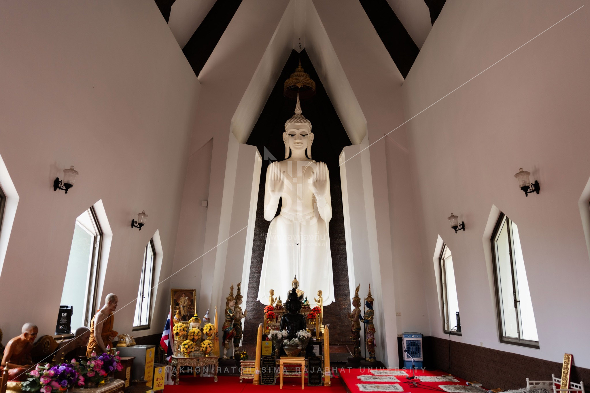 Wat Sala Loi in Mueang District (1)