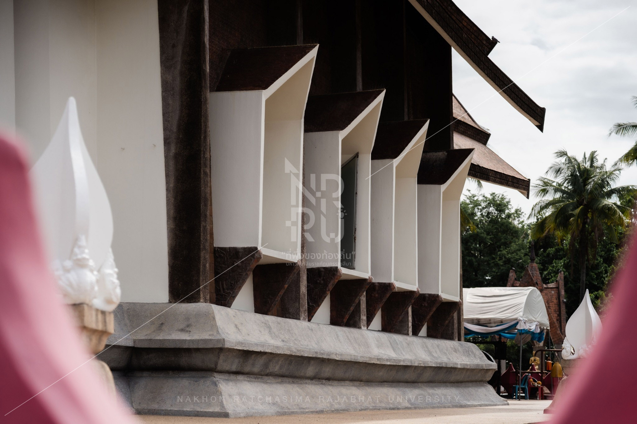 Wat Sala Loi in Mueang District (2)