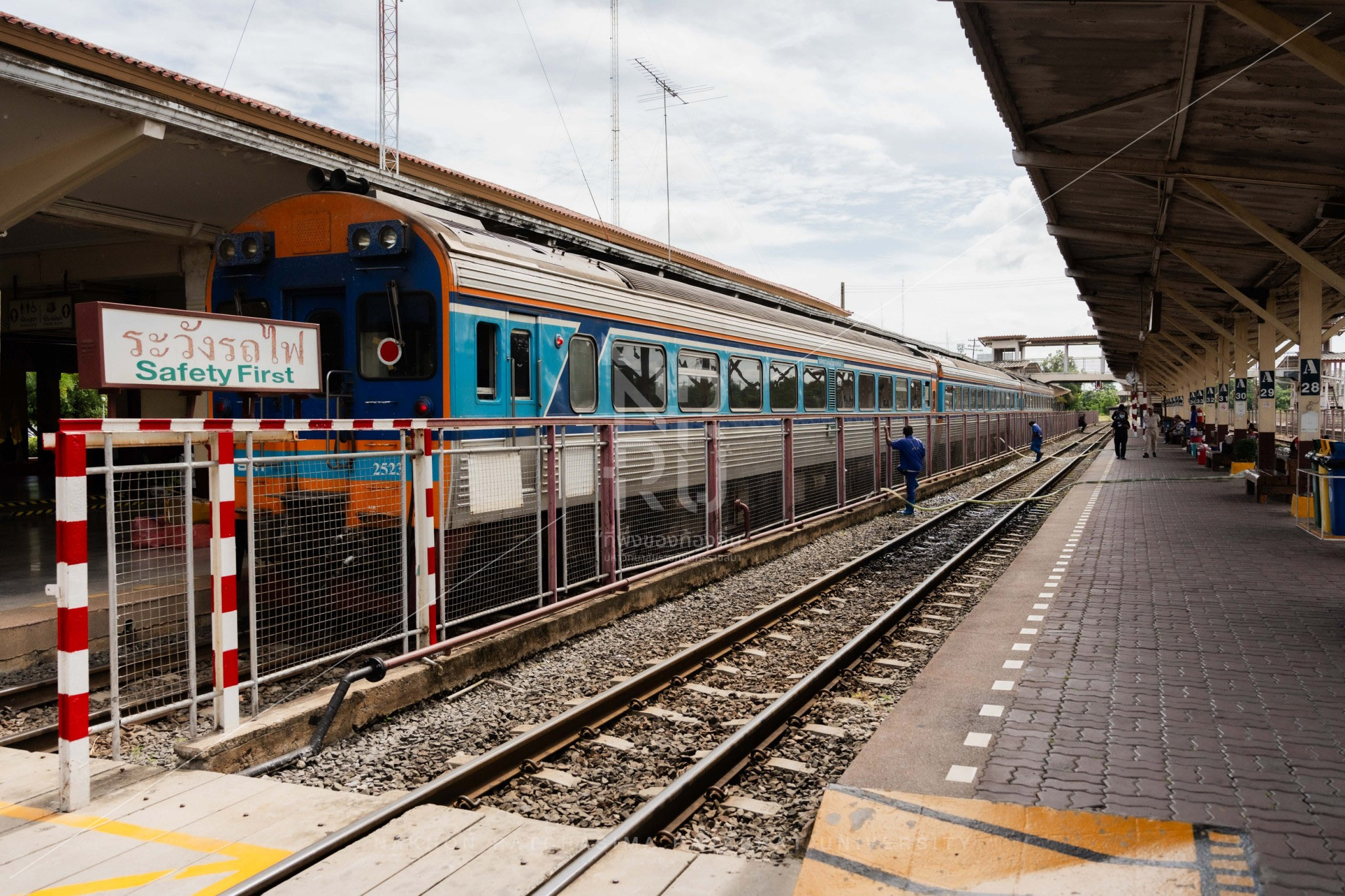 Nakhon Ratchasima Railway Station in Mueang District (11)